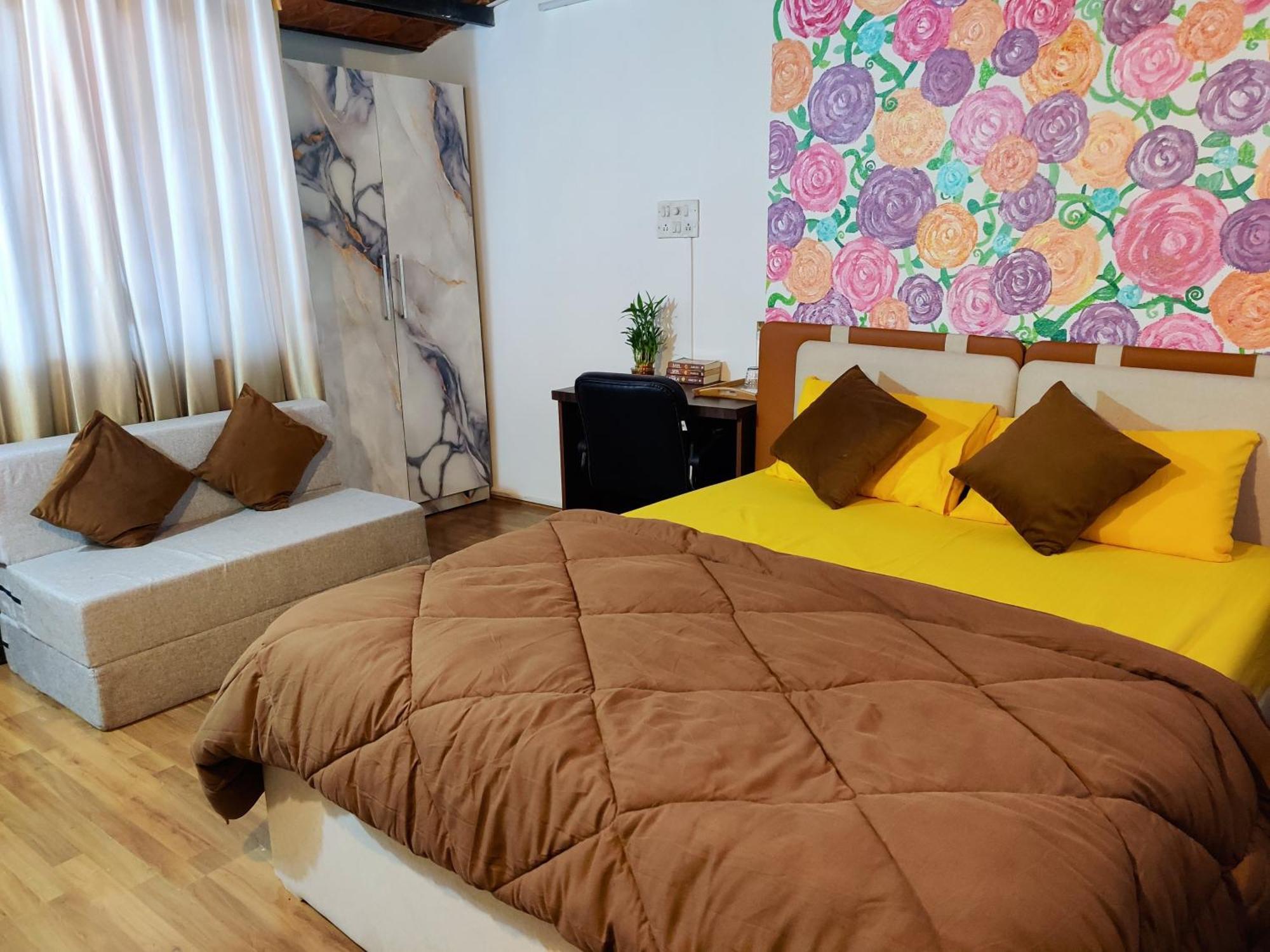 The Rustic Manor - Homestay Bangalore Eksteriør bilde