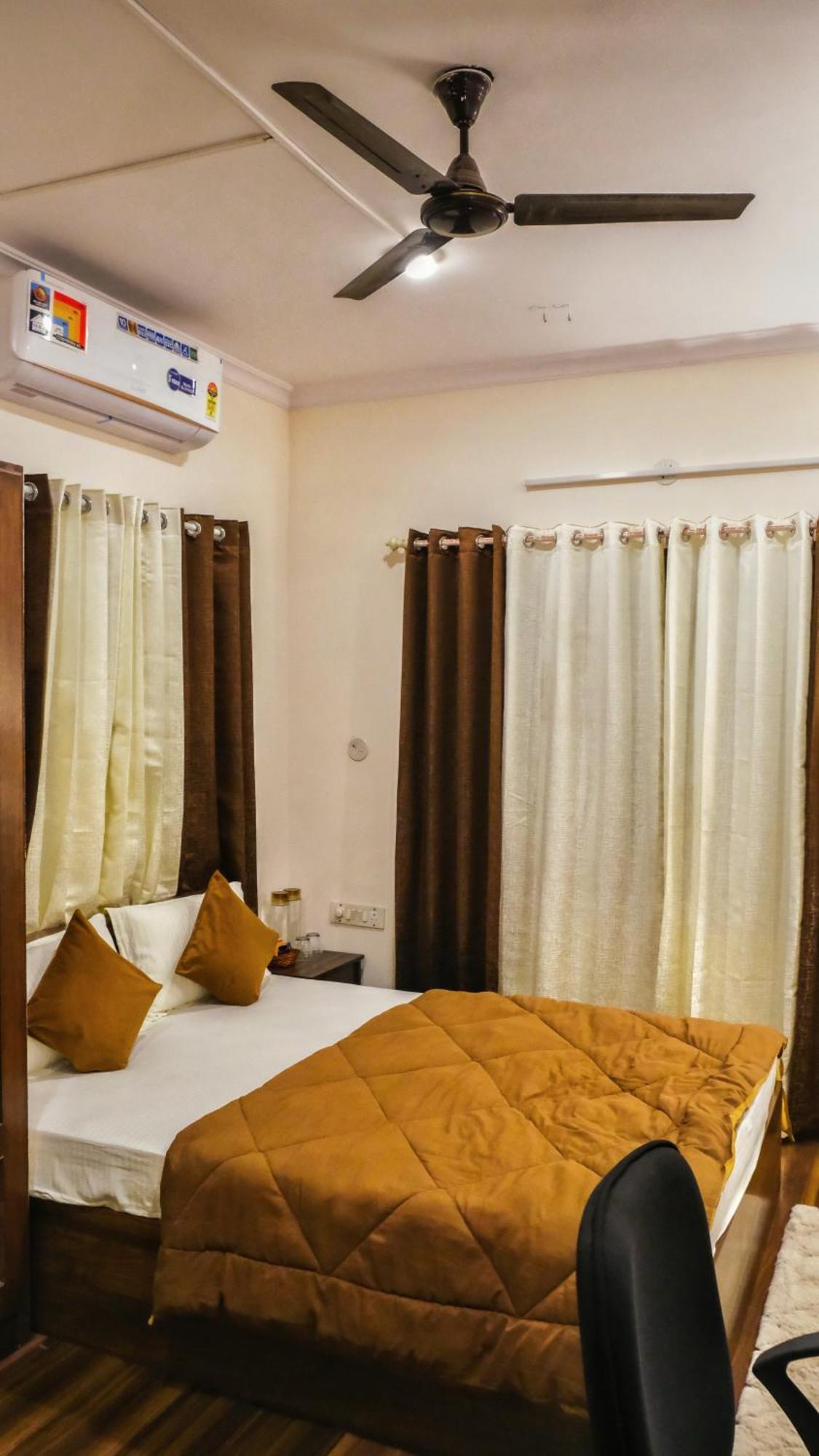 The Rustic Manor - Homestay Bangalore Eksteriør bilde